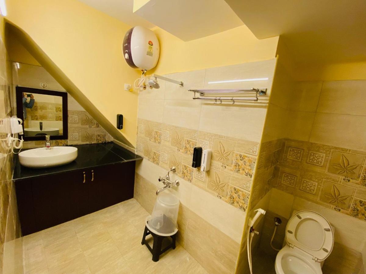 Aakash Rooms And Cottages, Ooty Luaran gambar