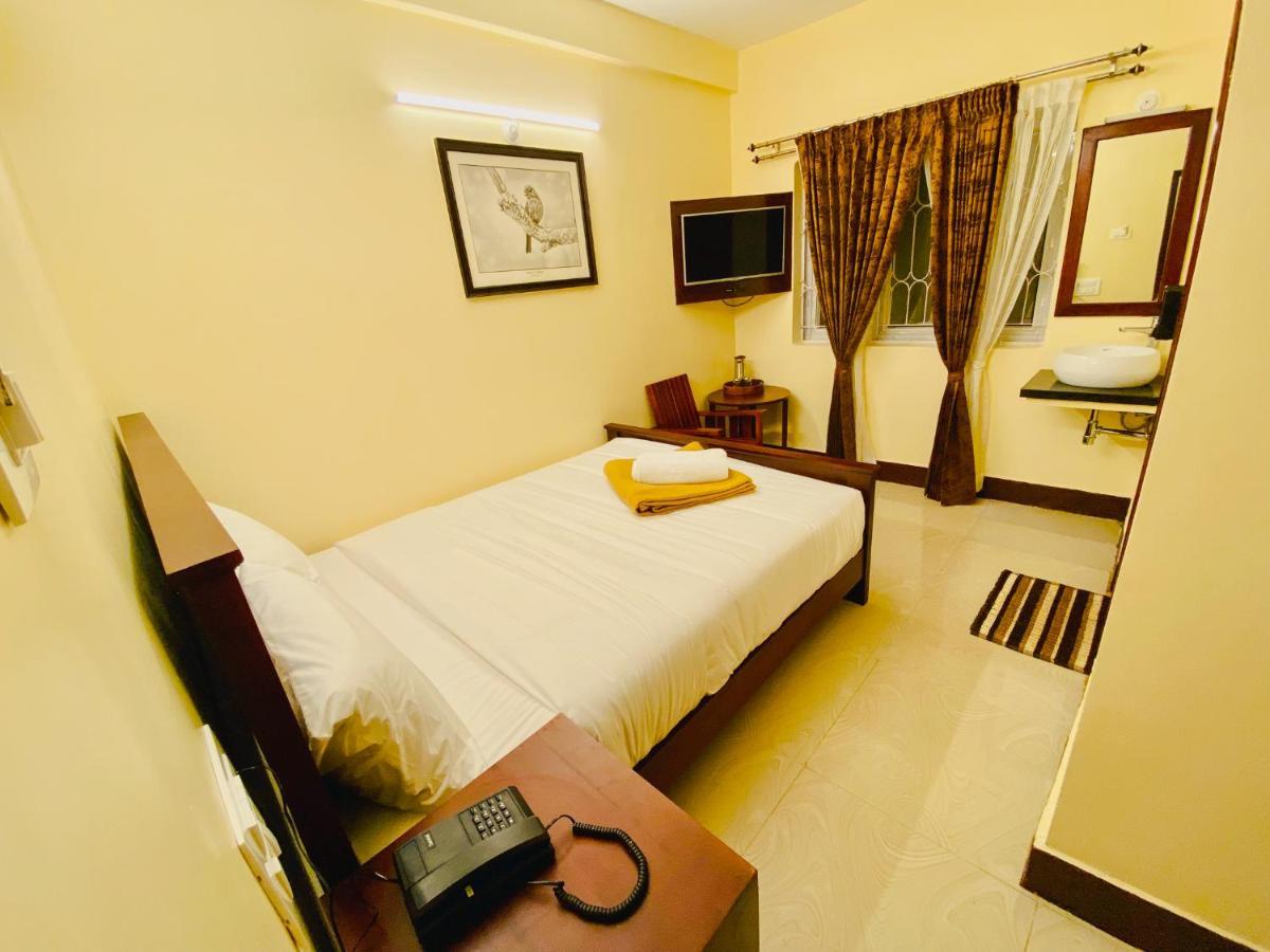 Aakash Rooms And Cottages, Ooty Luaran gambar